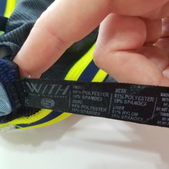 Wear It To Heart WITH Camo Sports Bra Size S - Picture 7 of 7